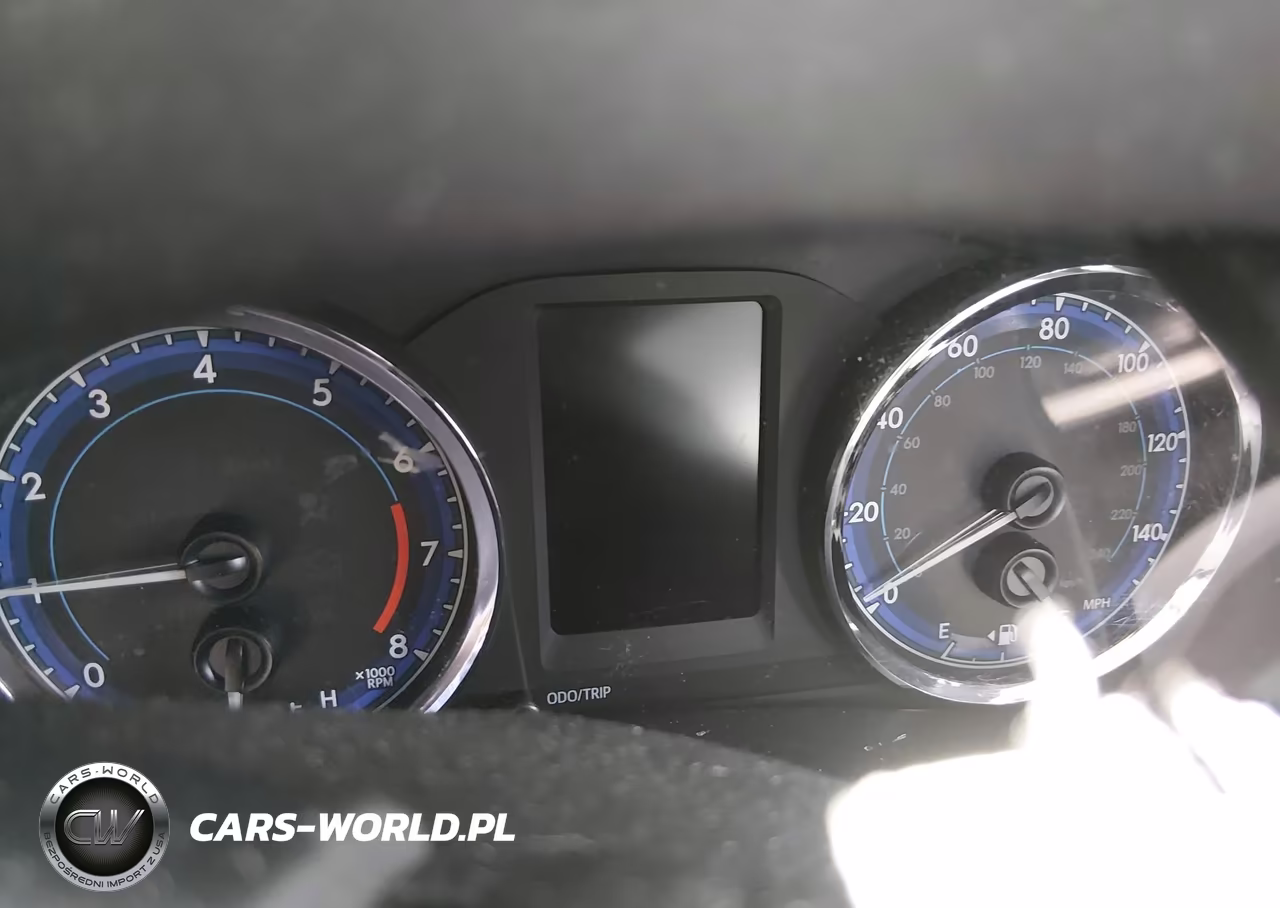 2018 Toyota Corolla Le VIN:2T1BURHE3JC041425 - 7