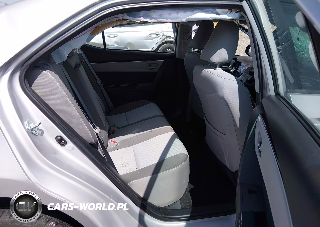 2018 Toyota Corolla Le VIN:2T1BURHE3JC041425 - 8
