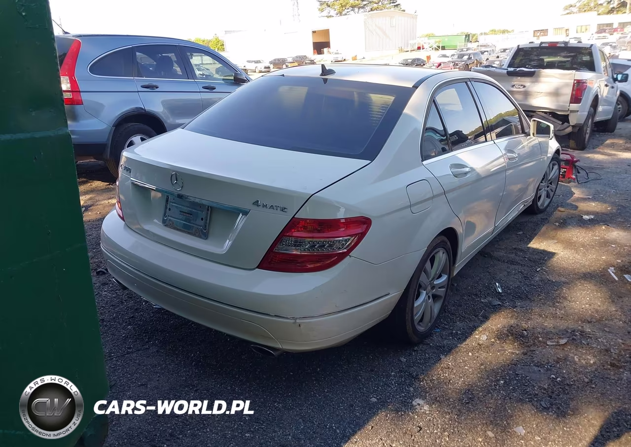 2010 Mercedes-Benz C 300 Luxury 4Matic VIN:WDDGF8BB2AF443071 - 4