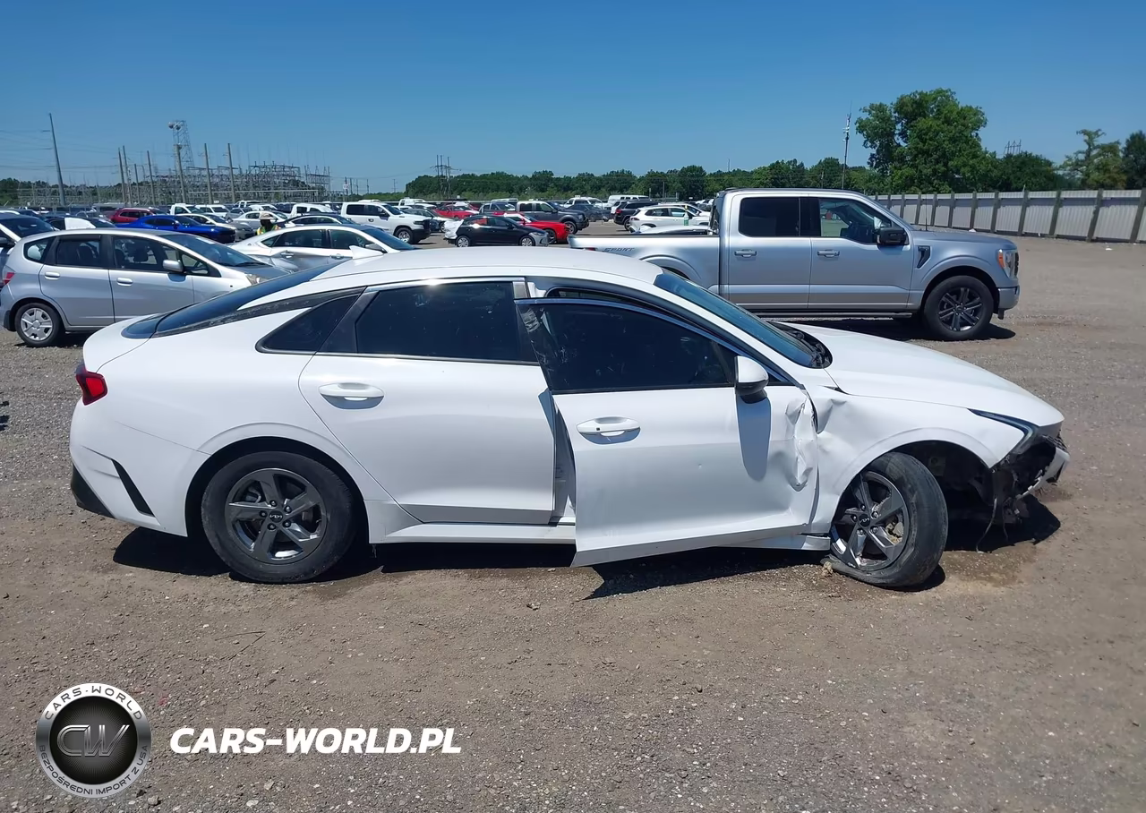 2023 Kia K5 Lxs VIN:5XXG14J22PG217416 - 13