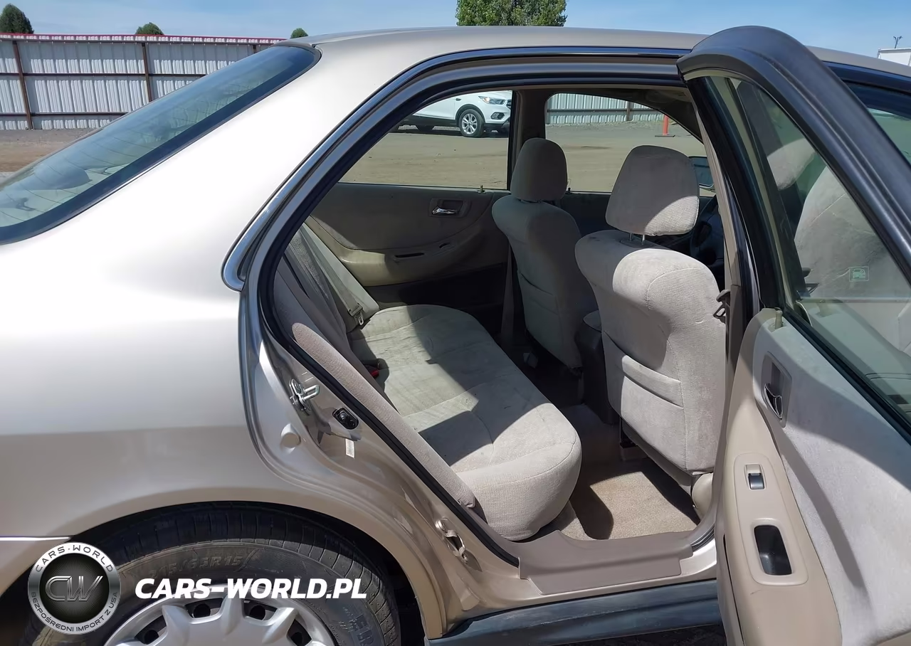 2001 Honda Accord 2.3 Lx VIN:JHMCG56491C031200 - 8