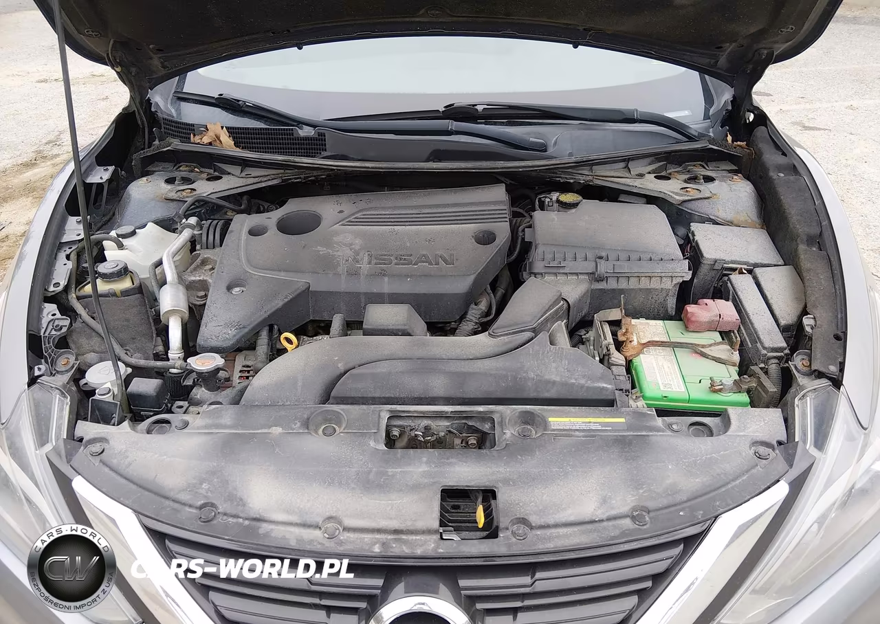 2018 Nissan Altima 2.5 Sr VIN:1N4AL3AP1JC123305 - 10