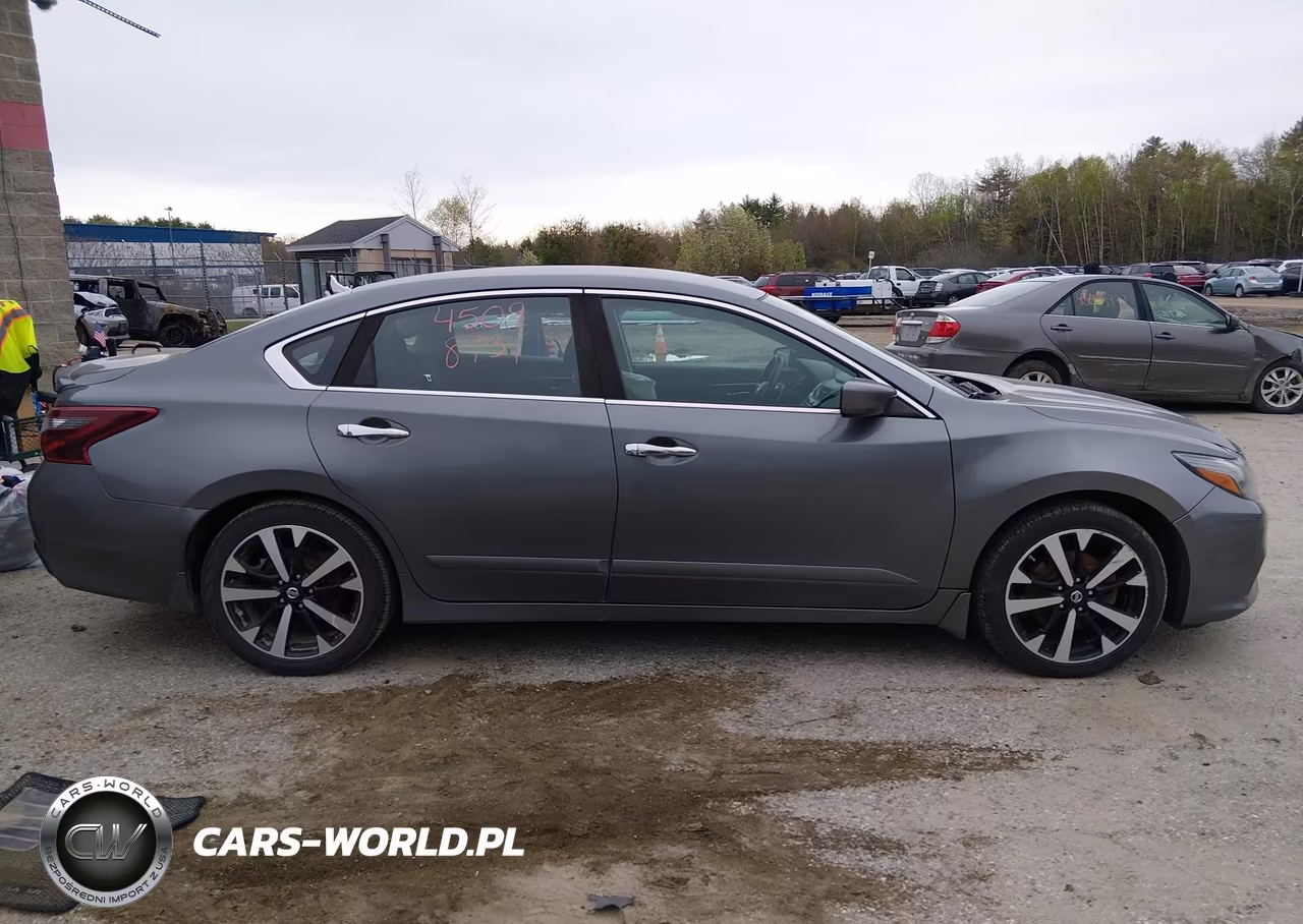 2018 Nissan Altima 2.5 Sr VIN:1N4AL3AP1JC123305 - 13