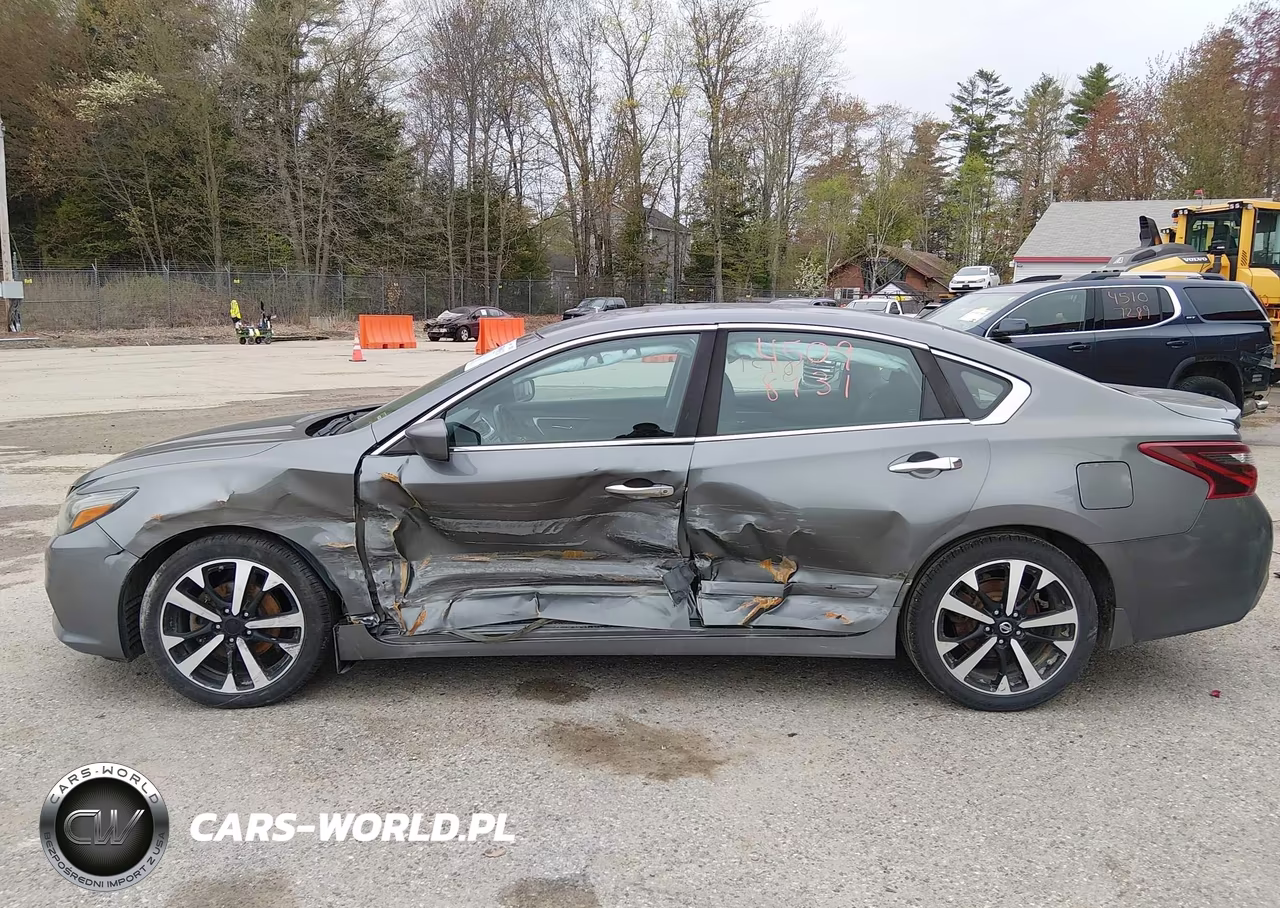 2018 Nissan Altima 2.5 Sr VIN:1N4AL3AP1JC123305 - 14