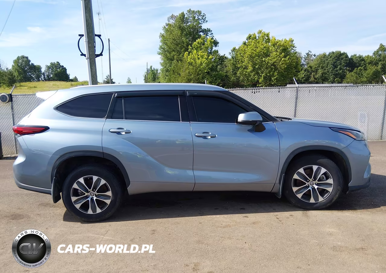 2022 Toyota Highlander Xle VIN:5TDGZRAH7NS091978 - 13