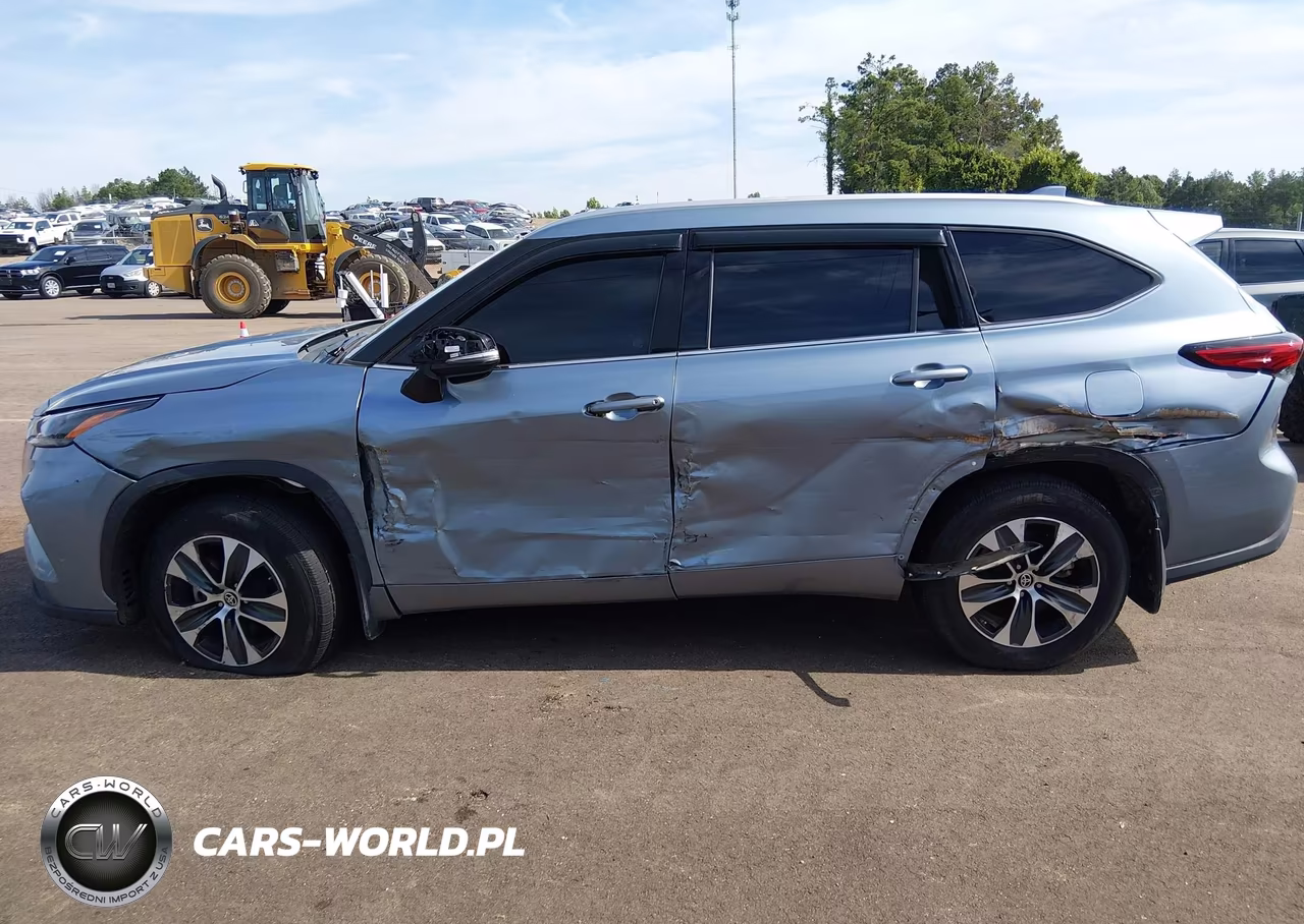 2022 Toyota Highlander Xle VIN:5TDGZRAH7NS091978 - 14