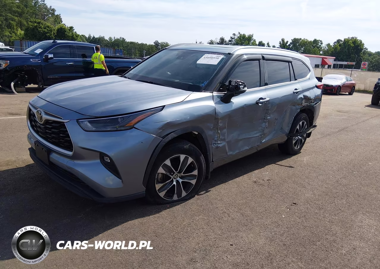 2022 Toyota Highlander Xle VIN:5TDGZRAH7NS091978 - 2
