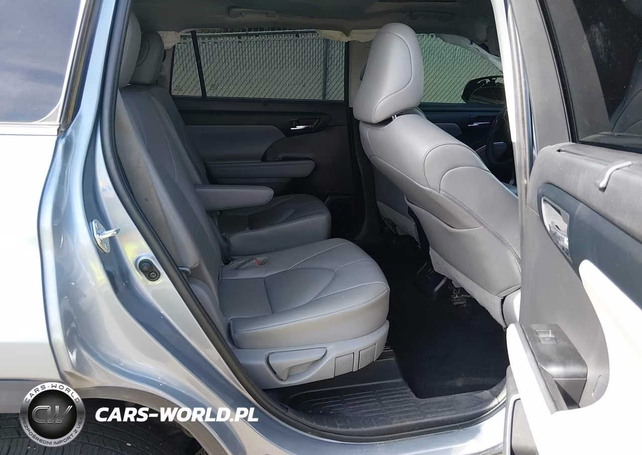 2022 Toyota Highlander Xle VIN:5TDGZRAH7NS091978 - 8
