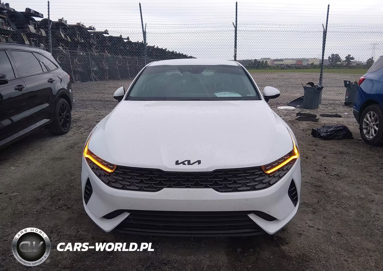 2022 Kia K5 Lxs VIN:5XXG14J28NG165609 - 12
