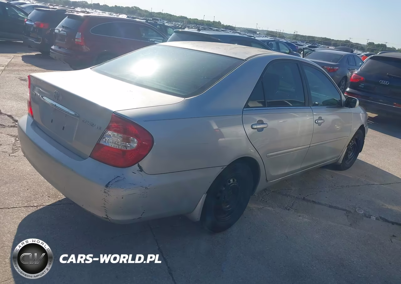 2004 Toyota Camry Le VIN:4T1BE32KX4U334234 - 4