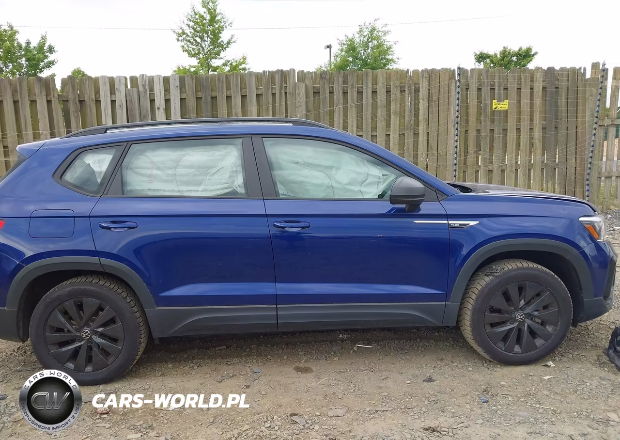 2022 Volkswagen Taos 1.5T S VIN:3VVAX7B23NM046001 - 14