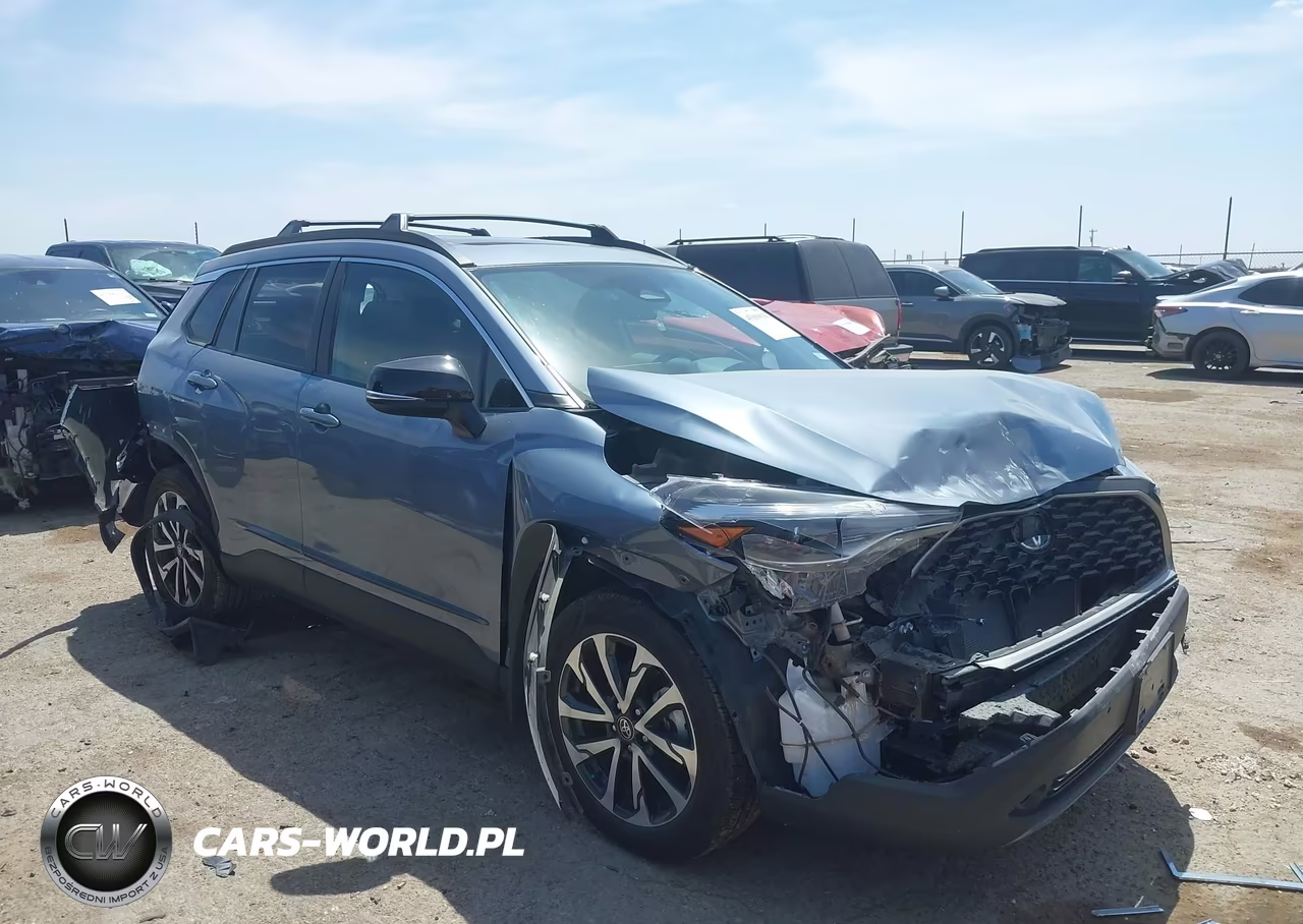 2025 Toyota Corolla Cross Xle – zdjęcie 1 z 16