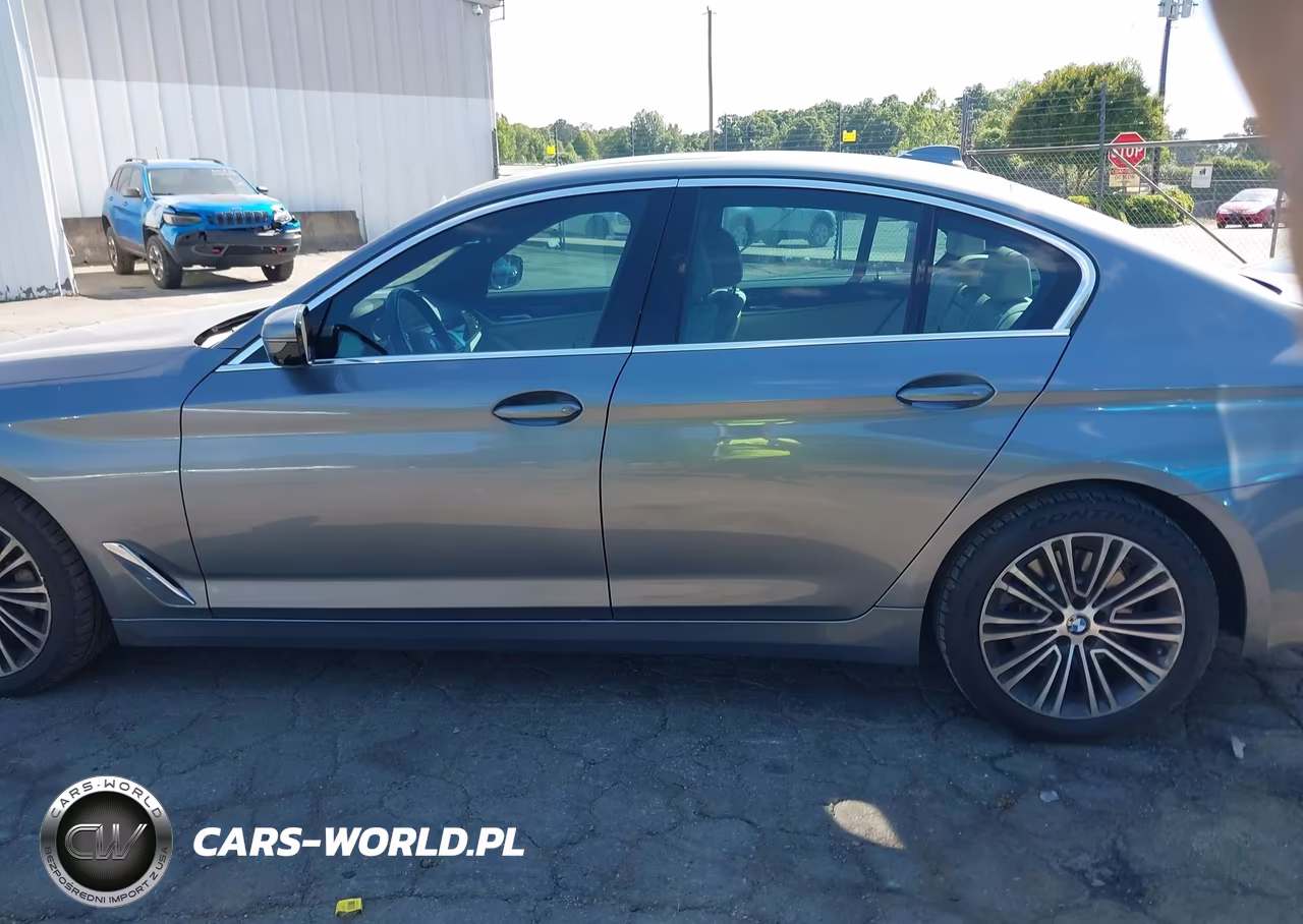 2020 BMW 530I xDrive VIN:WBAJR7C04LCD52578 - 14
