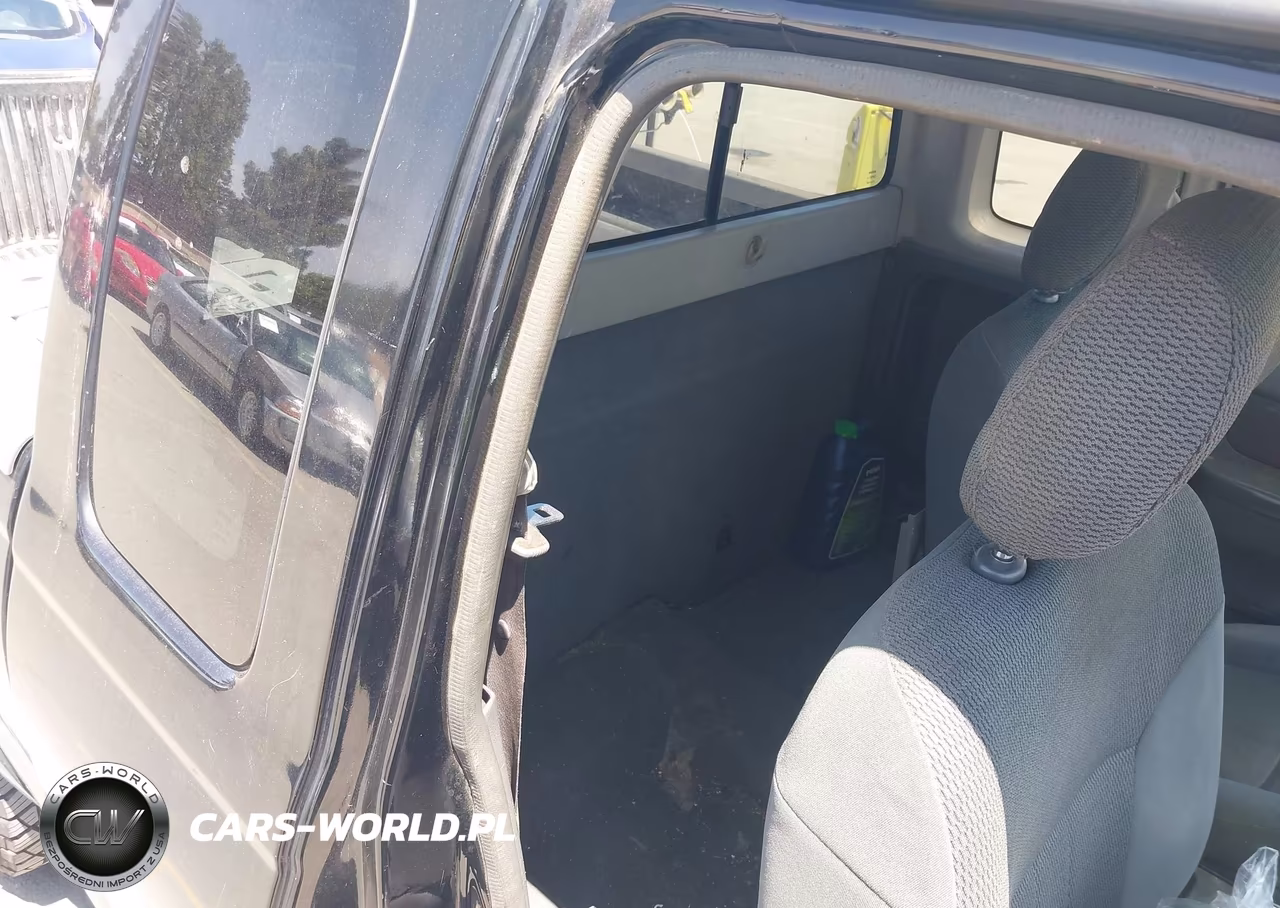 2004 Nissan Frontier Xe VIN:1N6DD26T44C464803 - 8