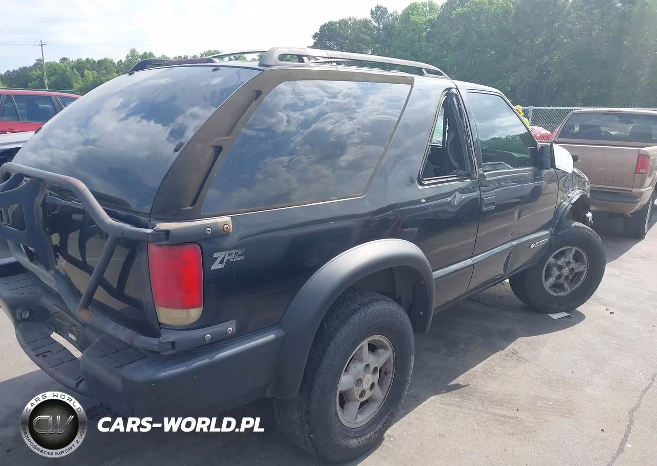 1999 Chevrolet Blazer Ls VIN:1GNCT18W7XK160353 - 4