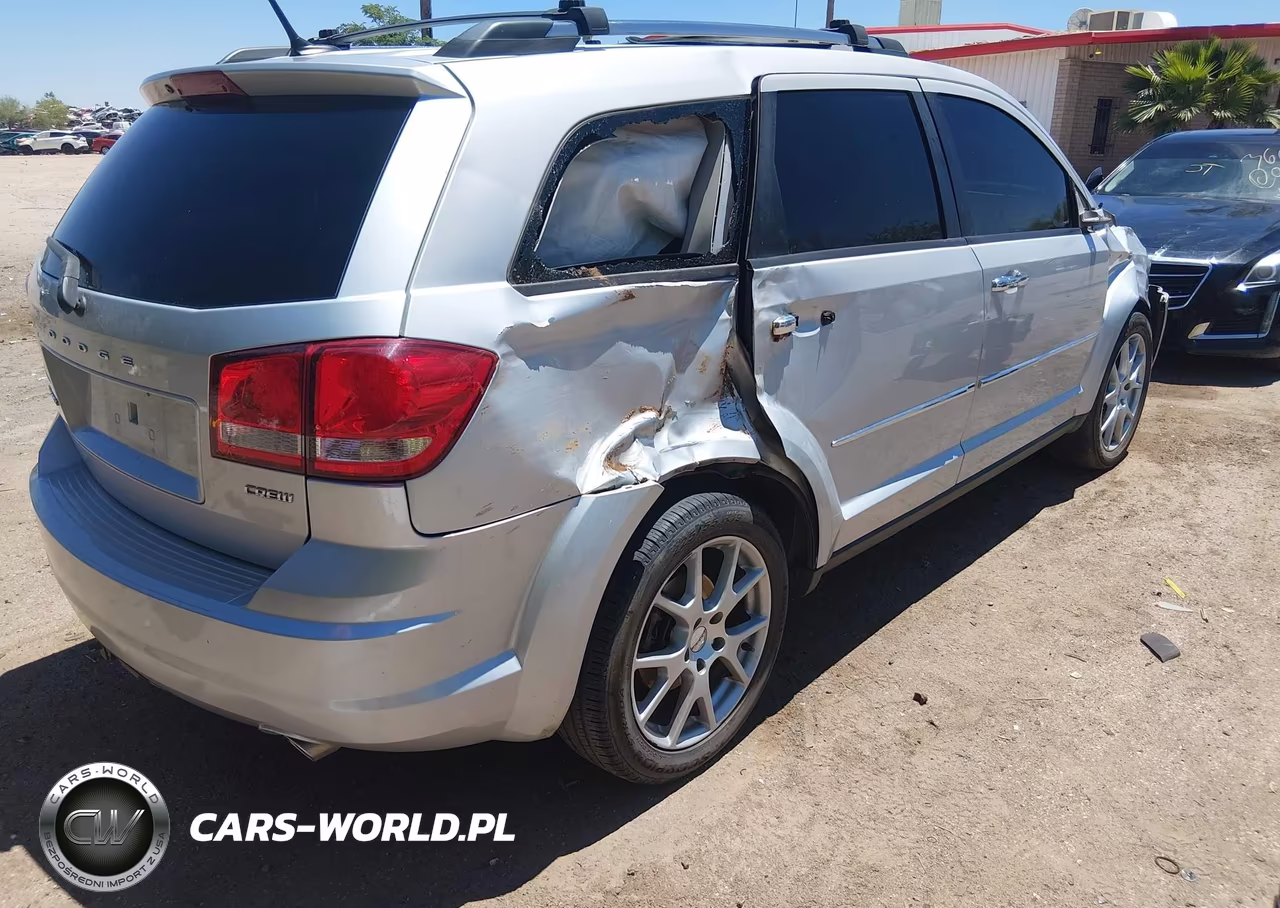 2011 Dodge Journey Crew VIN:3D4PG3FG8BT511755 - 4