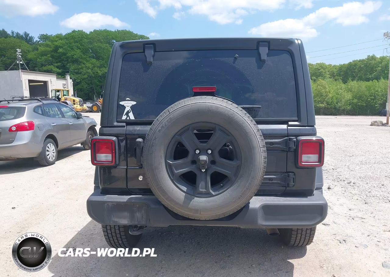 2020 Jeep Wrangler Unlimited Sport S 4X4 VIN:1C4HJXDN8LW209065 - 17