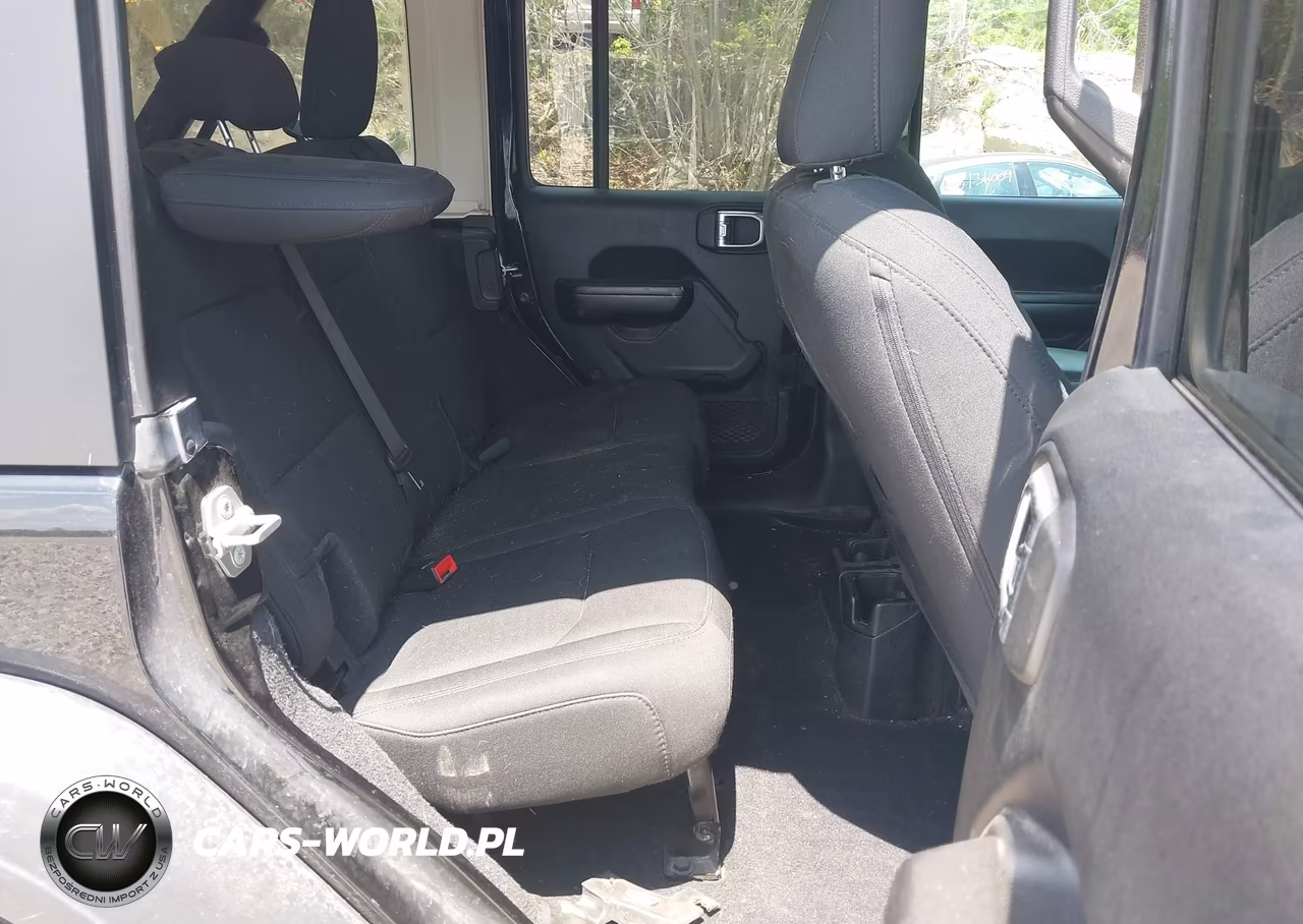 2020 Jeep Wrangler Unlimited Sport S 4X4 VIN:1C4HJXDN8LW209065 - 8