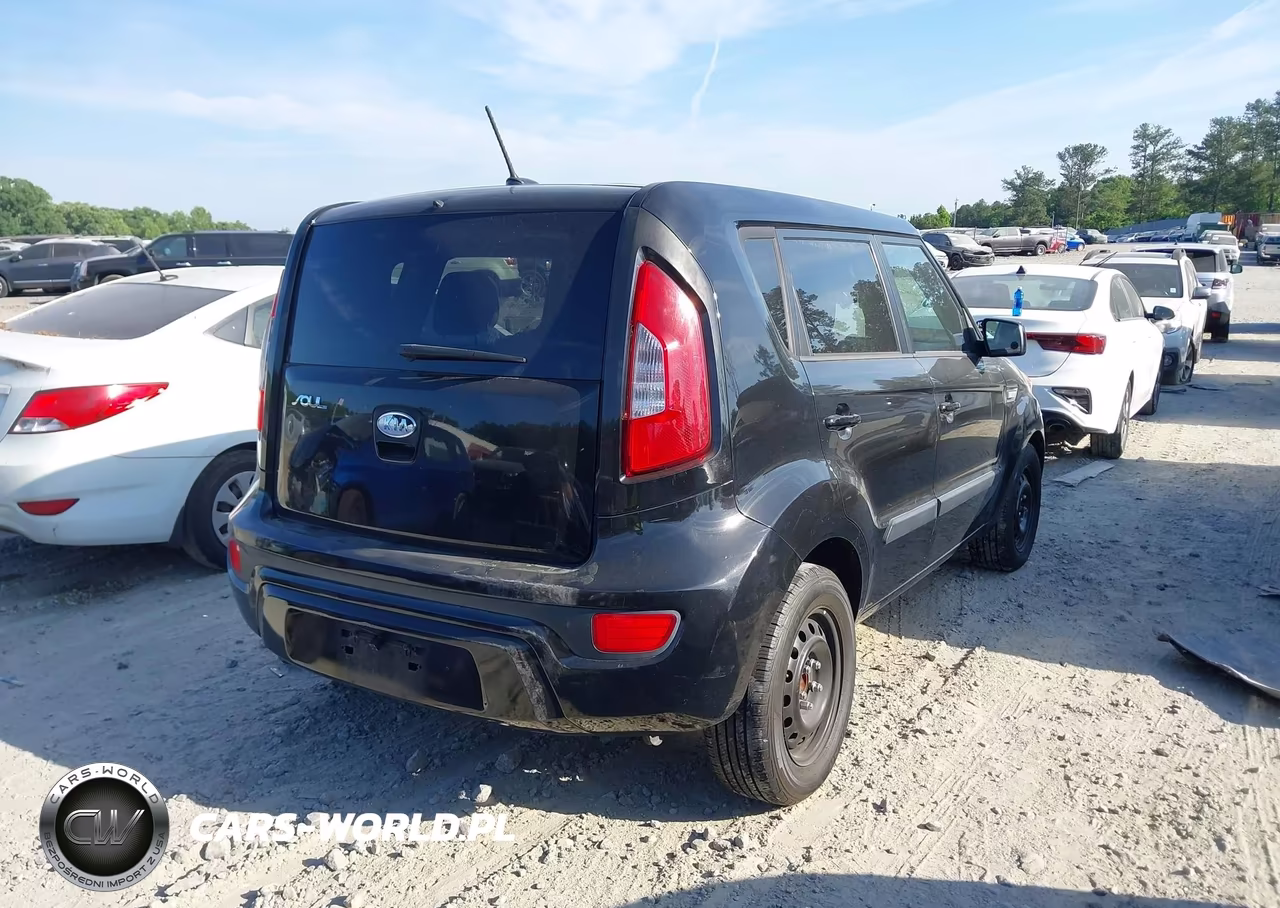 2012 Kia Soul VIN:KNDJT2A58C7748623 - 4
