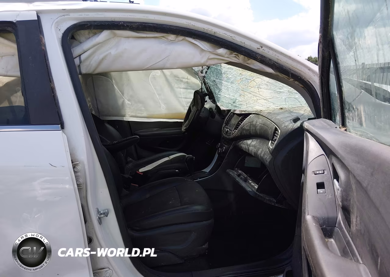 2019 Chevrolet Trax Lt VIN:KL7CJLSB6KB738156 - 5