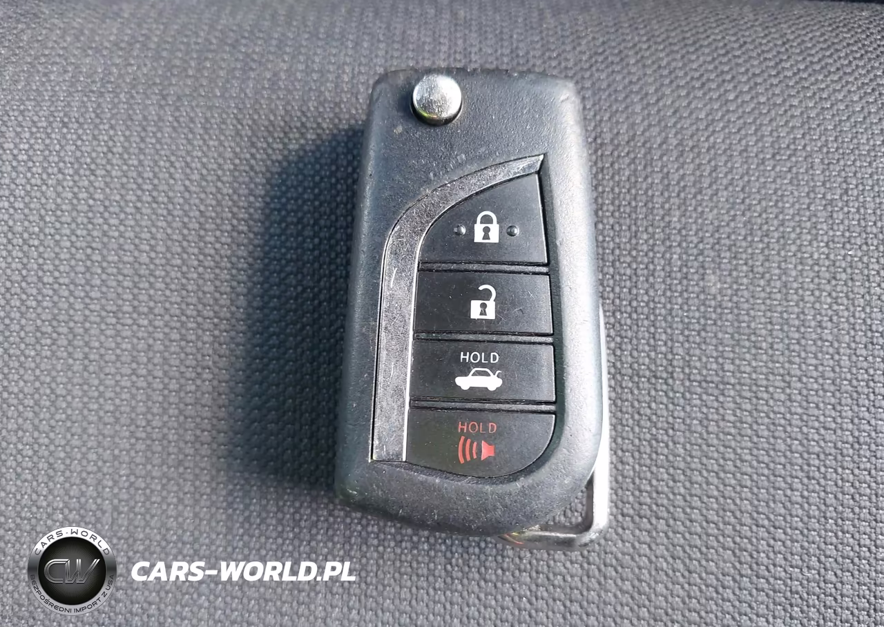 2020 Toyota Corolla Le VIN:5YFEPRAE7LP094971 - 11
