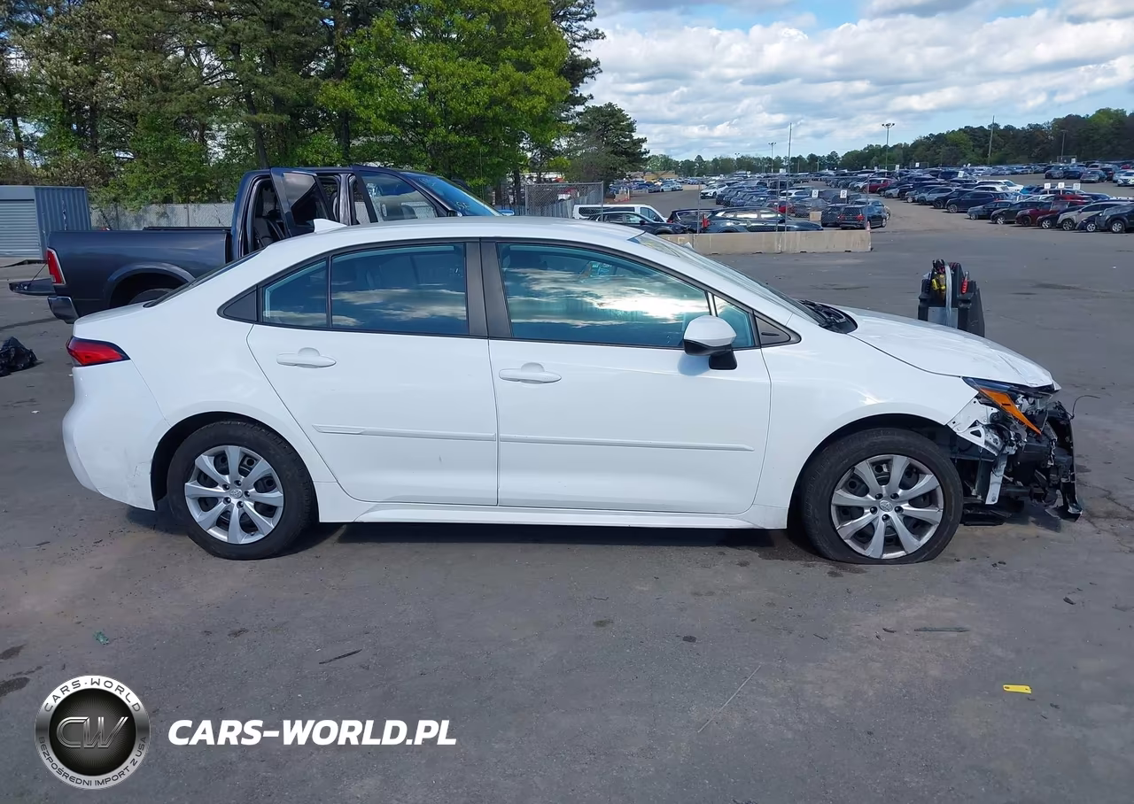 2020 Toyota Corolla Le VIN:5YFEPRAE7LP094971 - 13