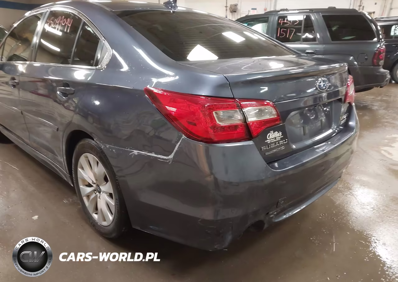 2016 Subaru Legacy 2.5I Premium VIN:4S3BNAC6XG3041437 - 17