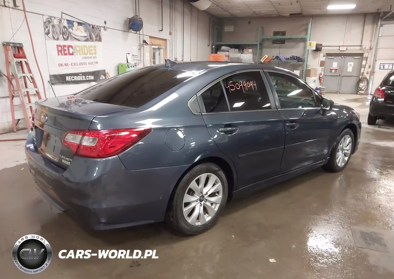 2016 Subaru Legacy 2.5I Premium VIN:4S3BNAC6XG3041437 - 4