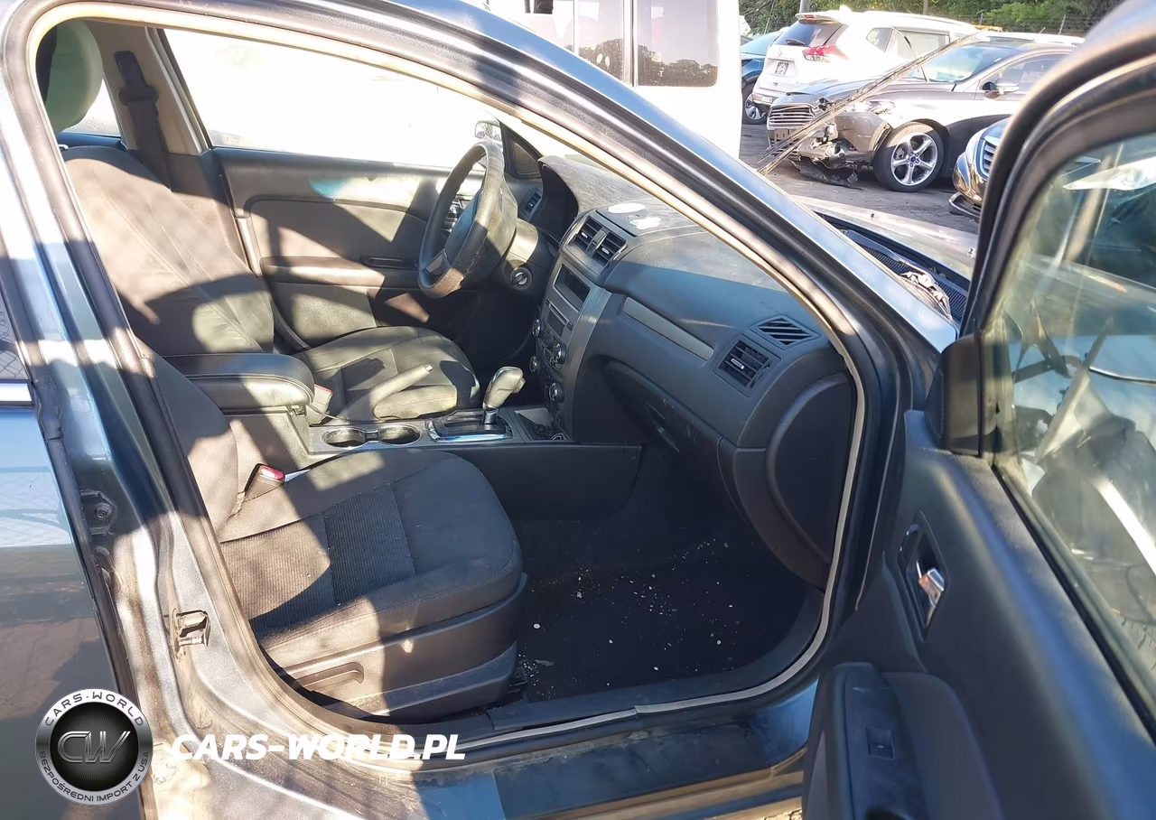 2012 Ford Fusion Se VIN:3FAHP0HA7CR151956 - 5