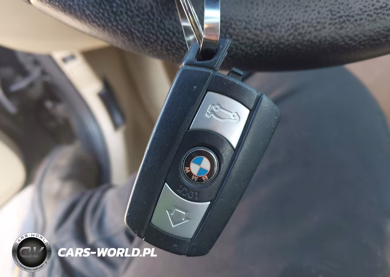2014 BMW X1 Sdrive28I VIN:WBAVM1C56EVW51129 - 11