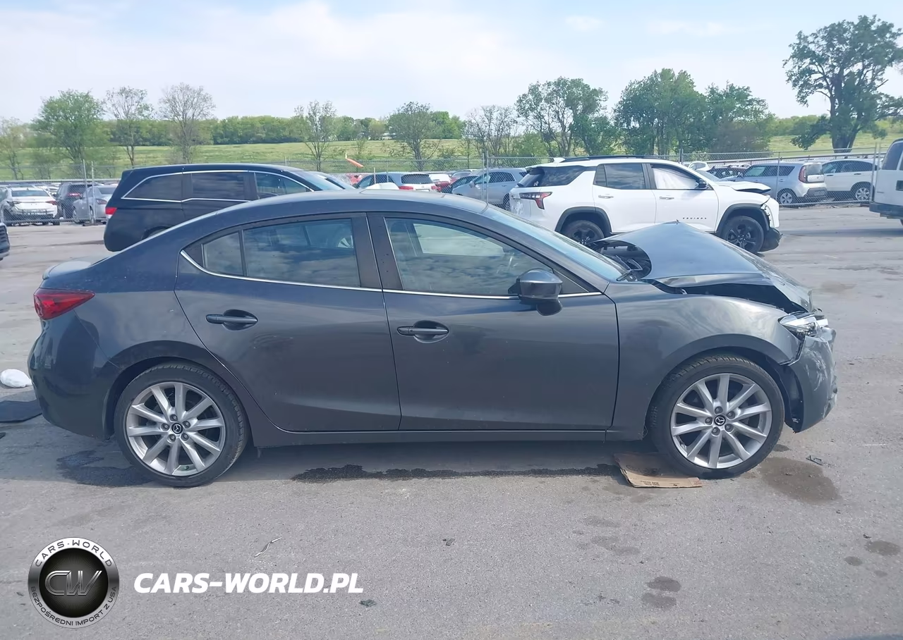 2017 Mazda Mazda3 Grand Touring VIN:JM1BN1W33H1131608 - 12