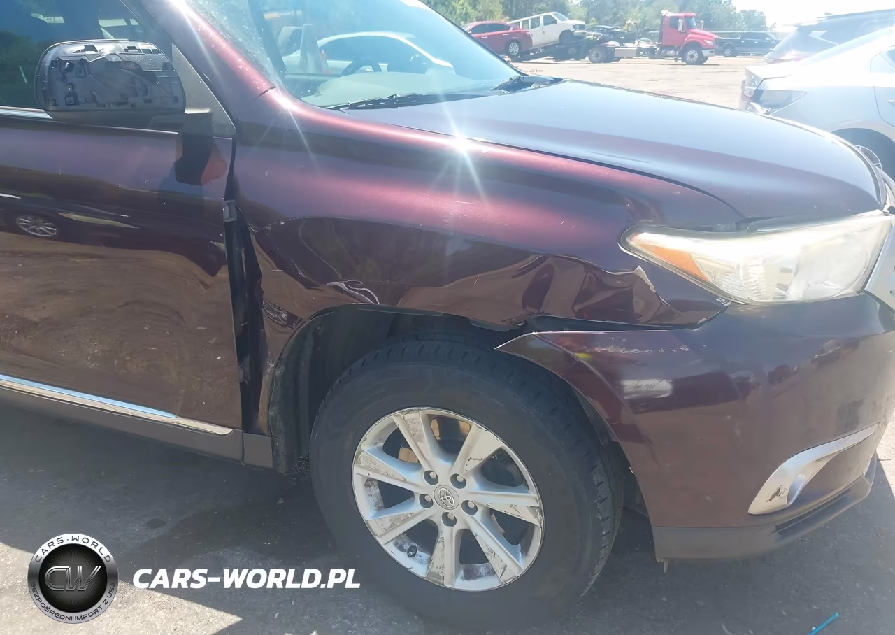 2013 Toyota Highlander Base Plus VIN:5TDZA3EH2DS042211 - 6