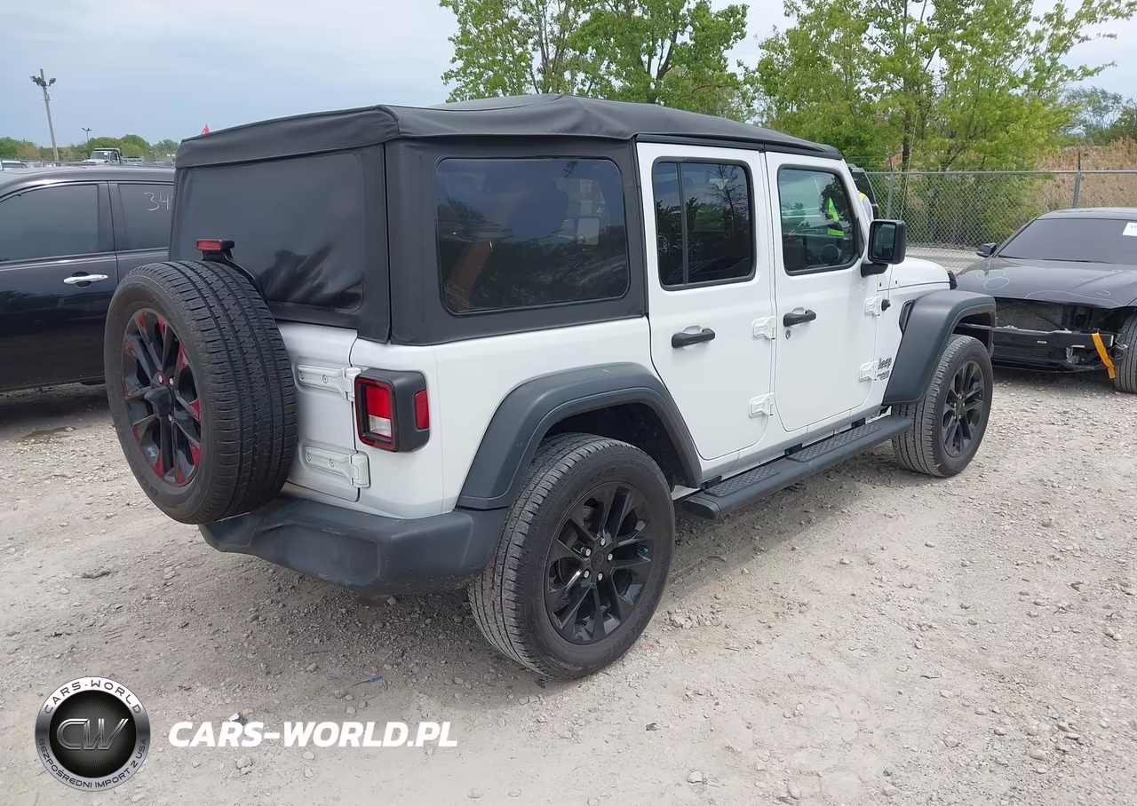 2020 Jeep Wrangler Unlimited Sport S 4X4 VIN:1C4HJXDGXLW196515 - 4
