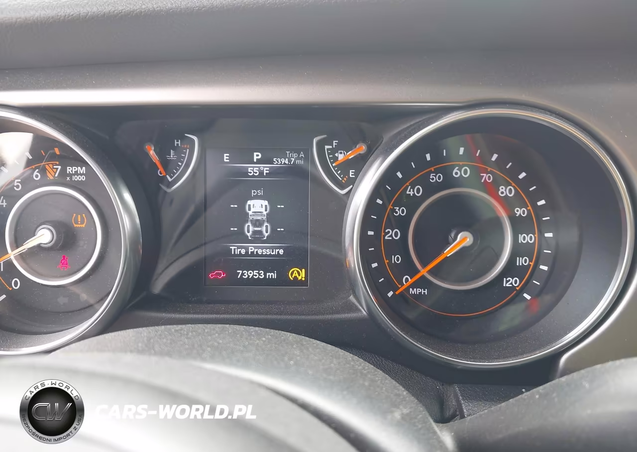 2020 Jeep Wrangler Unlimited Sport S 4X4 VIN:1C4HJXDGXLW196515 - 7