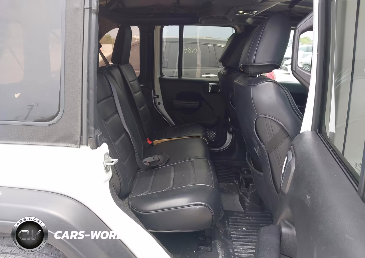 2020 Jeep Wrangler Unlimited Sport S 4X4 VIN:1C4HJXDGXLW196515 - 8
