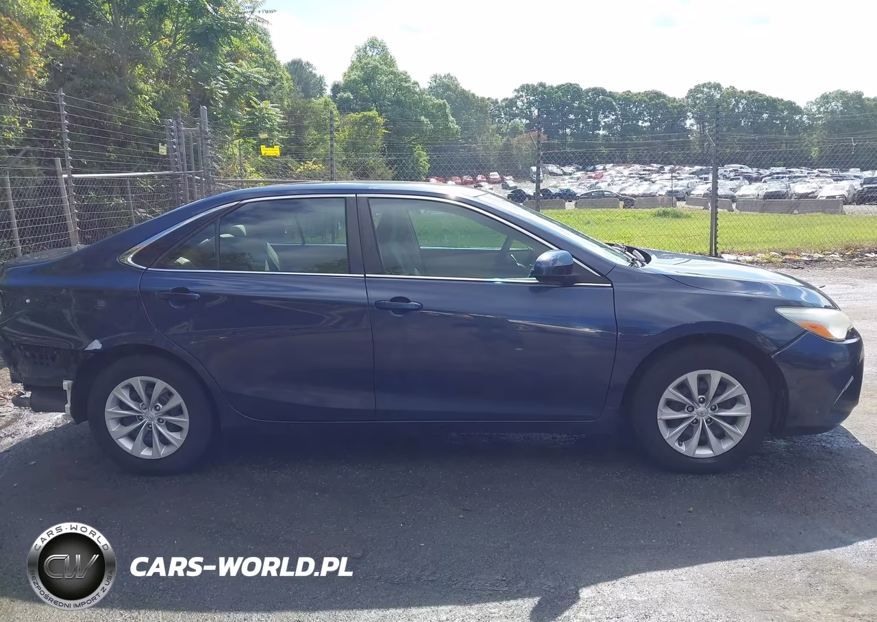 2016 Toyota Camry Le VIN:4T1BF1FK4GU998755 - 13