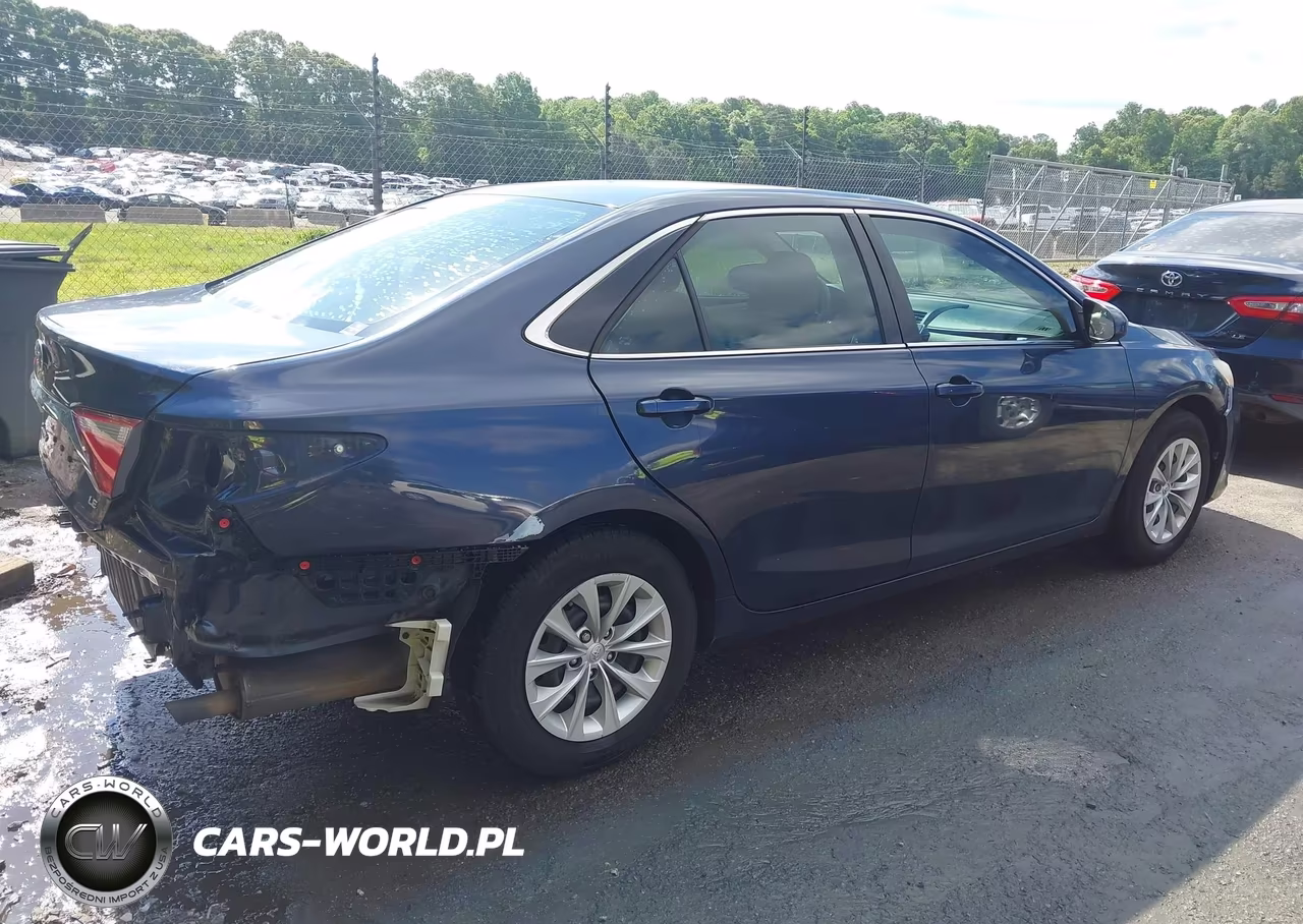 2016 Toyota Camry Le VIN:4T1BF1FK4GU998755 - 4