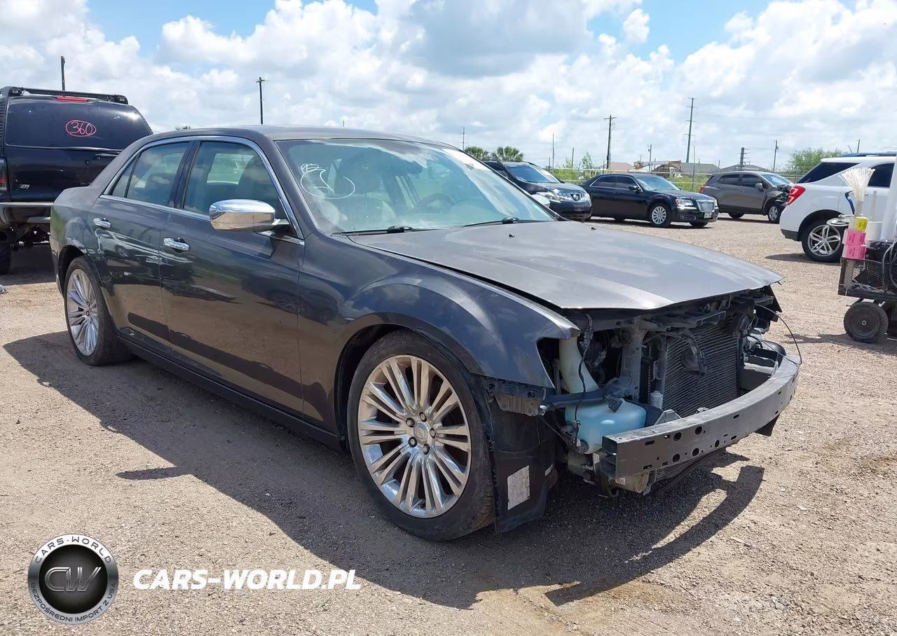 Główne zdjęcie 2013 Chrysler 300C