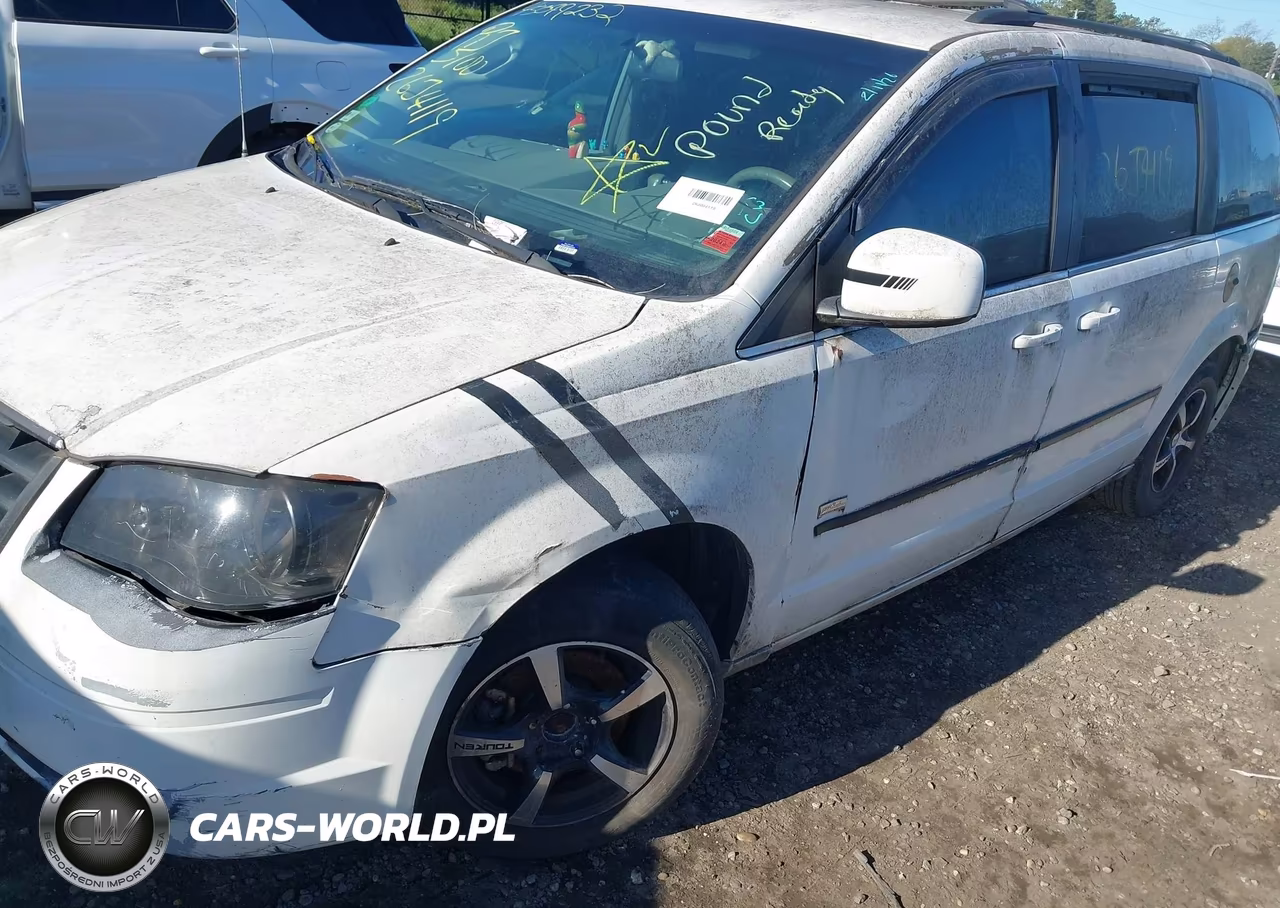 2008 Chrysler Town & Country Touring VIN:2A8HR54P68R827895 - 6