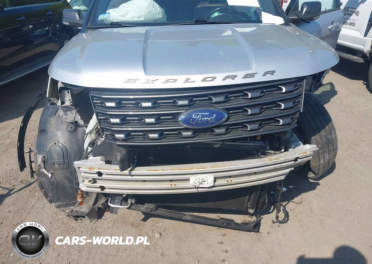 2017 Ford Explorer Xlt VIN:1FM5K8D80HGA72314 - 6