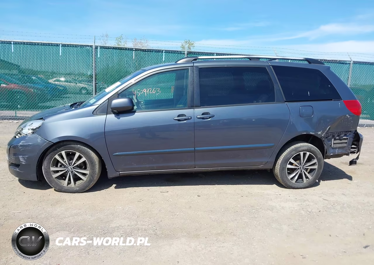2008 Toyota Sienna Xle VIN:5TDBK22C28S015288 - 14