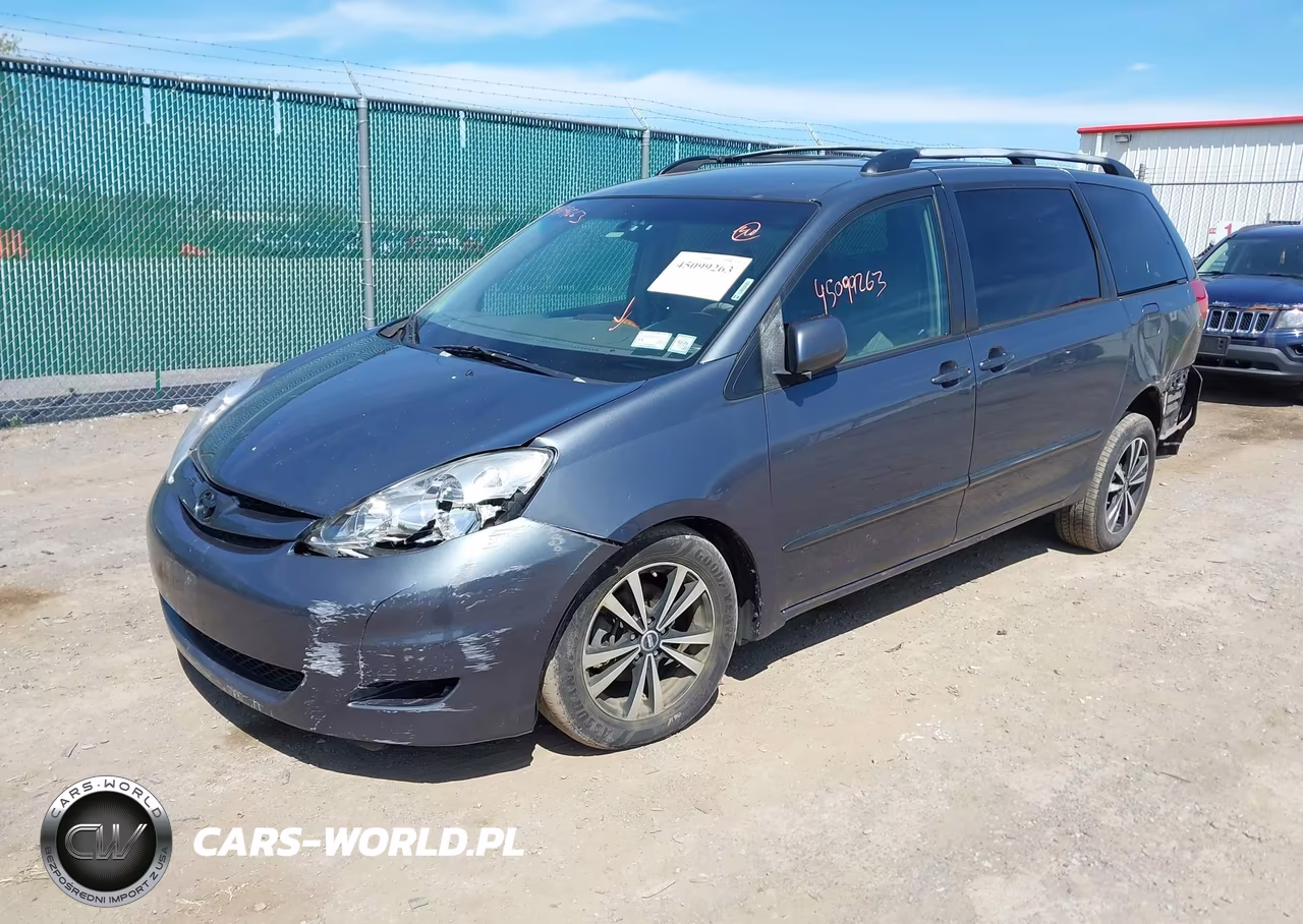 2008 Toyota Sienna Xle VIN:5TDBK22C28S015288 - 2