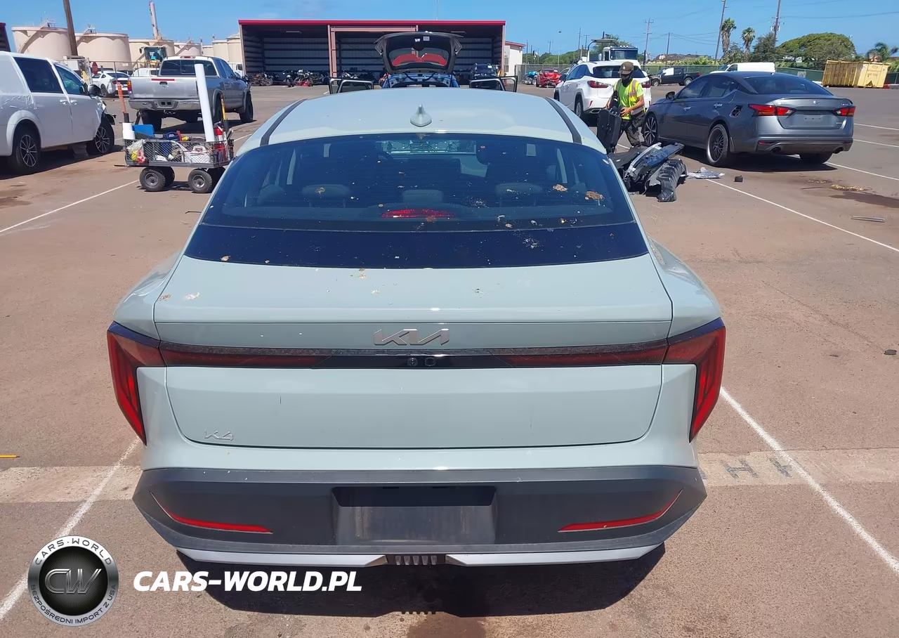 2025 Kia K4 Lxs VIN:3KPFT4DE9SE193905 - 16