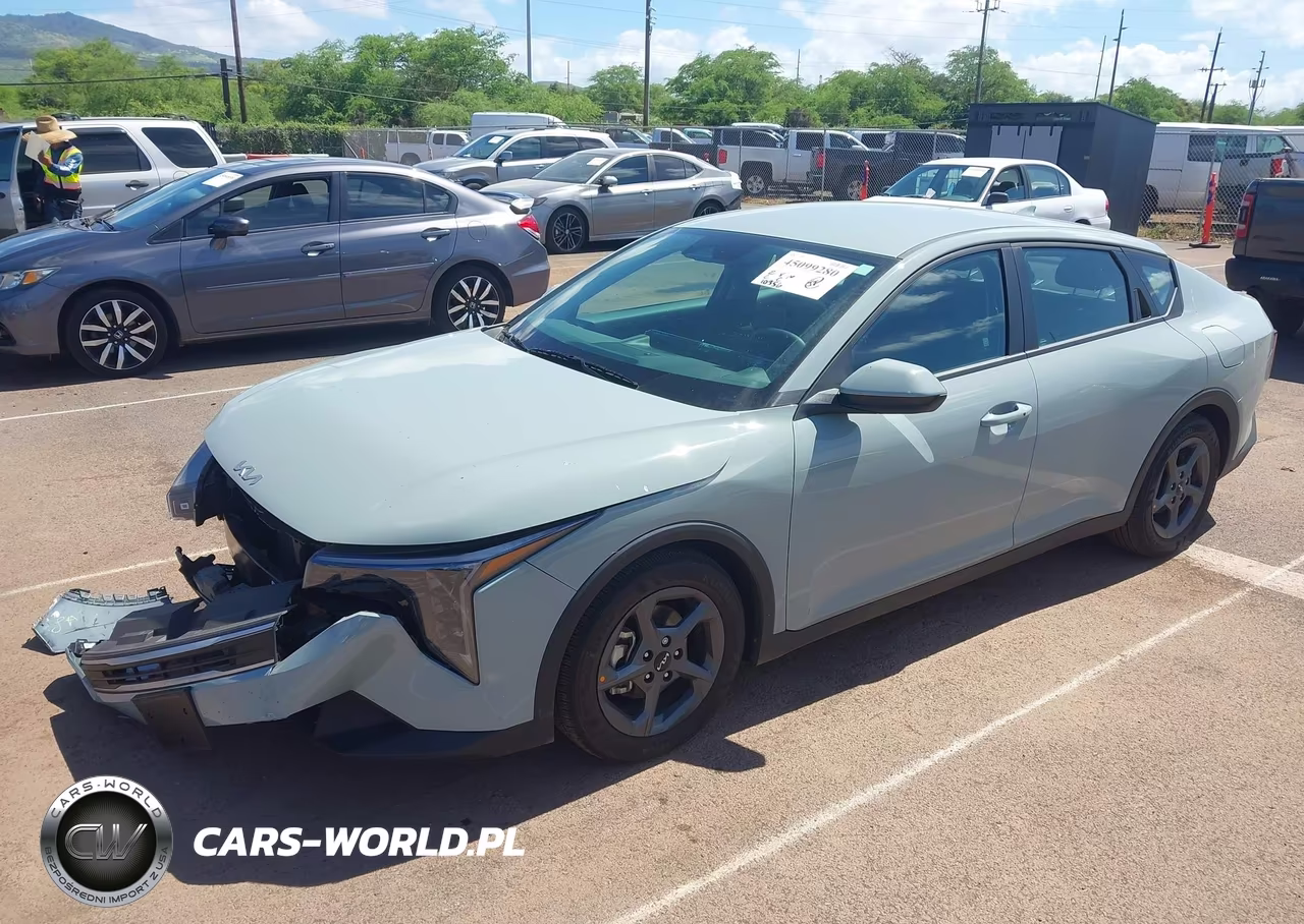 2025 Kia K4 Lxs VIN:3KPFT4DE9SE193905 - 2