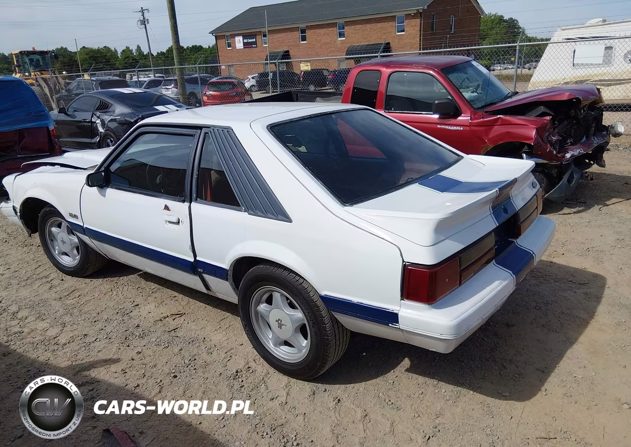 1986 Ford Mustang Lx-Gt VIN:1FABP28M1GF301560 - 3