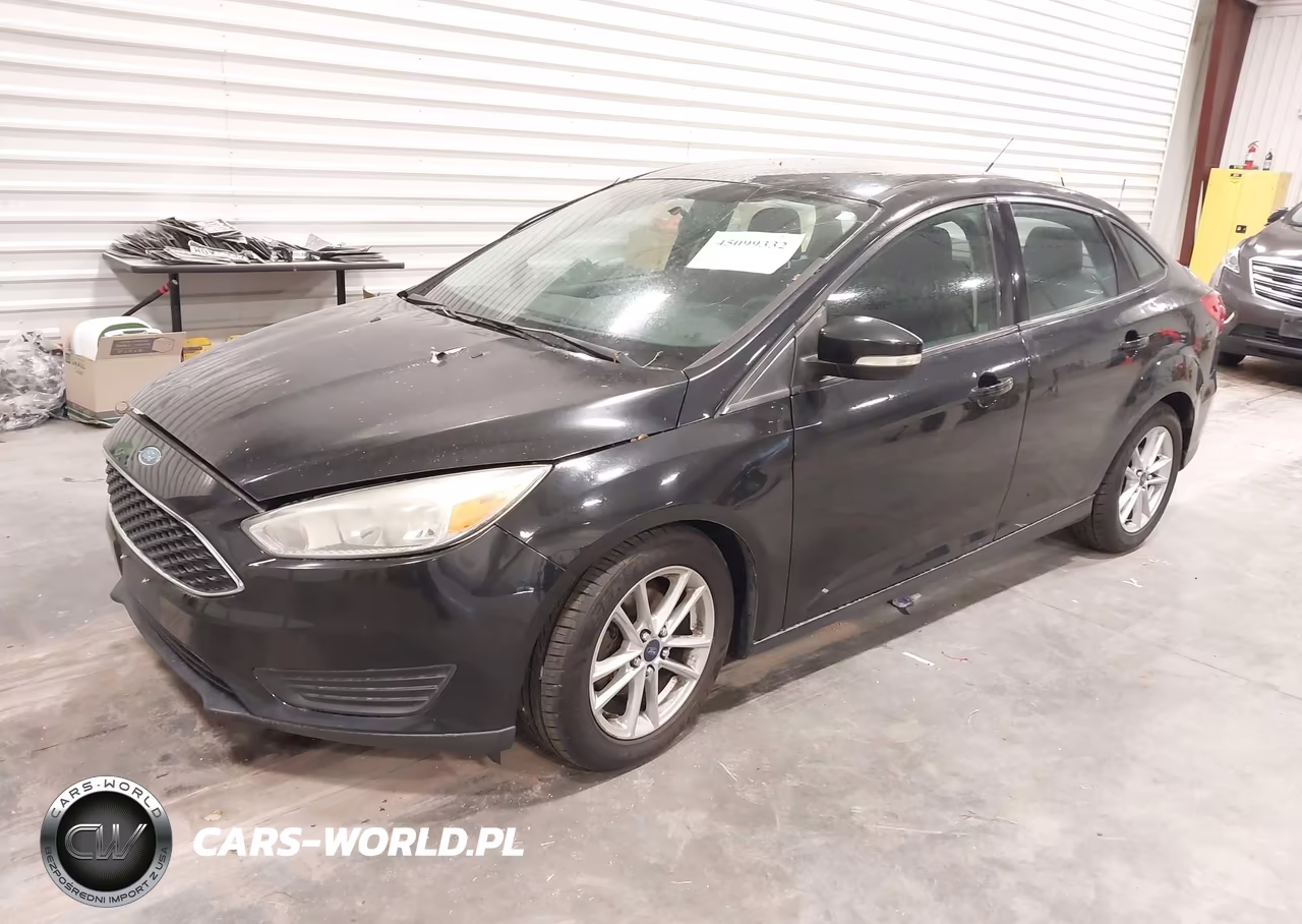 2015 Ford Focus Se VIN:1FADP3F24FL306137 - 2