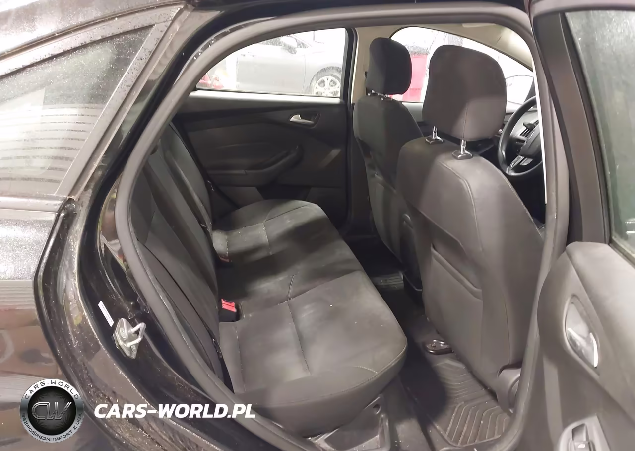 2015 Ford Focus Se VIN:1FADP3F24FL306137 - 8