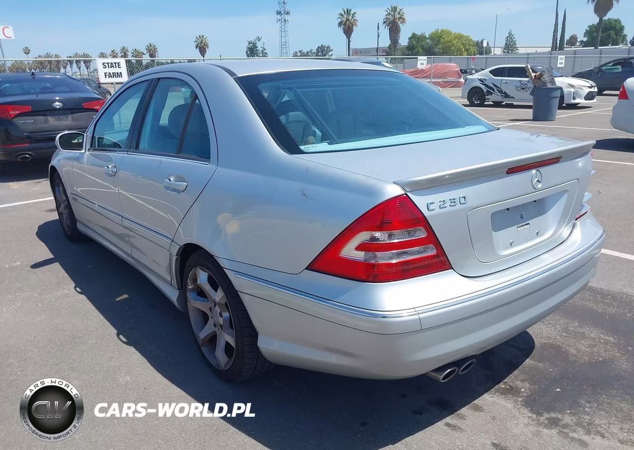 2007 Mercedes-Benz C 230 Sport VIN:WDBRF52H37F895222 - 3
