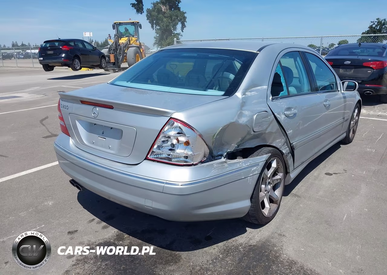 2007 Mercedes-Benz C 230 Sport VIN:WDBRF52H37F895222 - 4