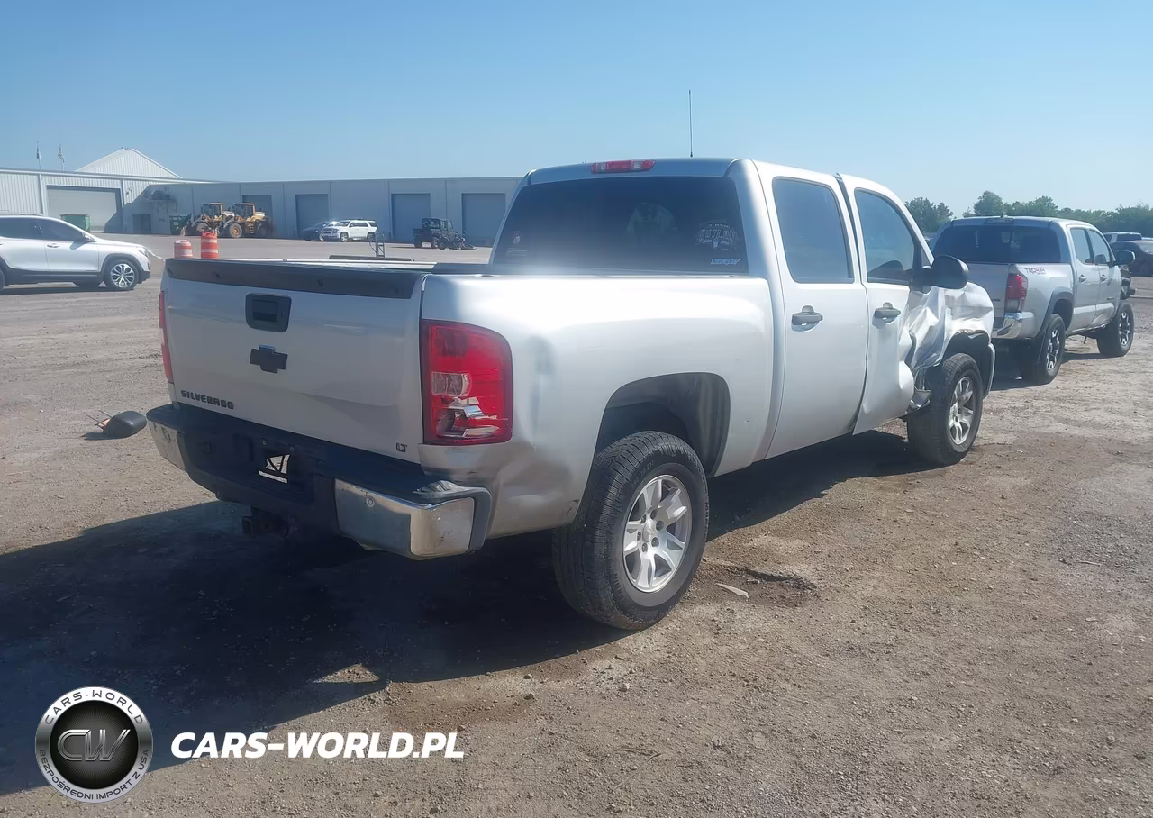 2011 Chevrolet Silverado 1500 Lt VIN:3GCPCSE03BG326187 - 4